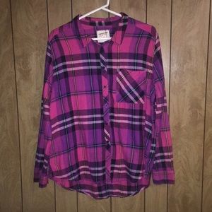Arizona plaid button up shirt